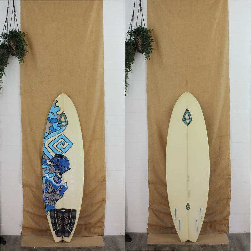 USED S Fish 5'9" x 19 3/4" x 2 1/2"