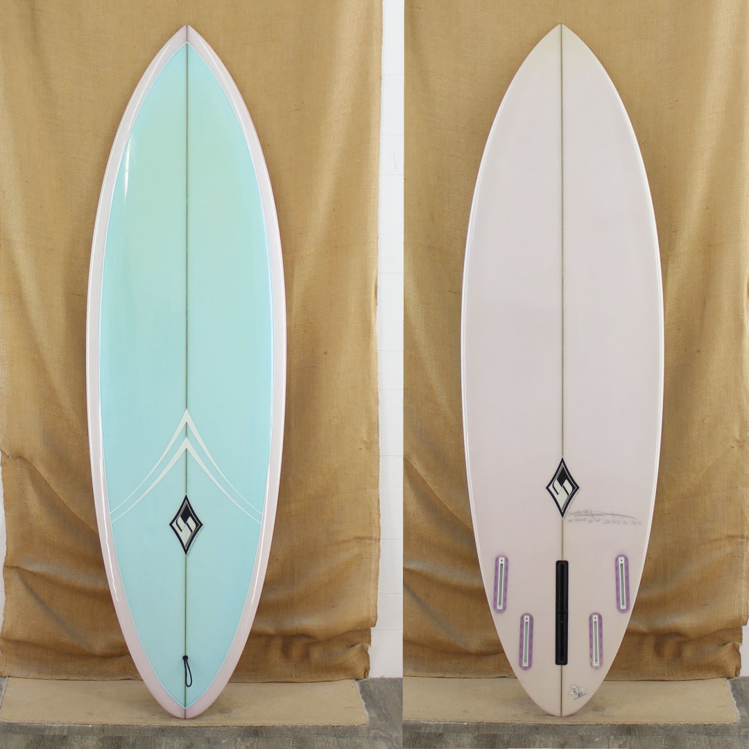 USED Silver Surf Poly 5'9 x 20 x 2 1/2