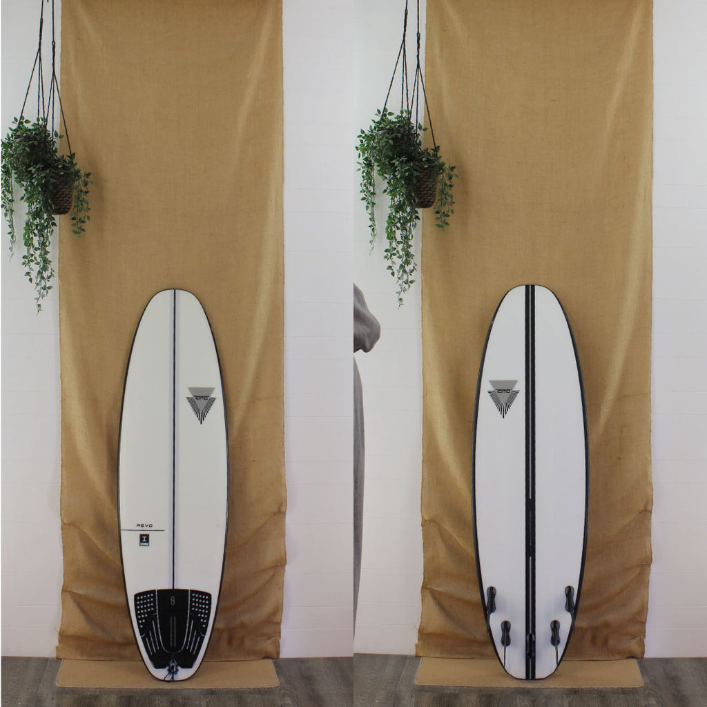 USED Tomo Revo Shortboard EPS 5'6" x 19 1/4" x 2 11/16" 29.8 L