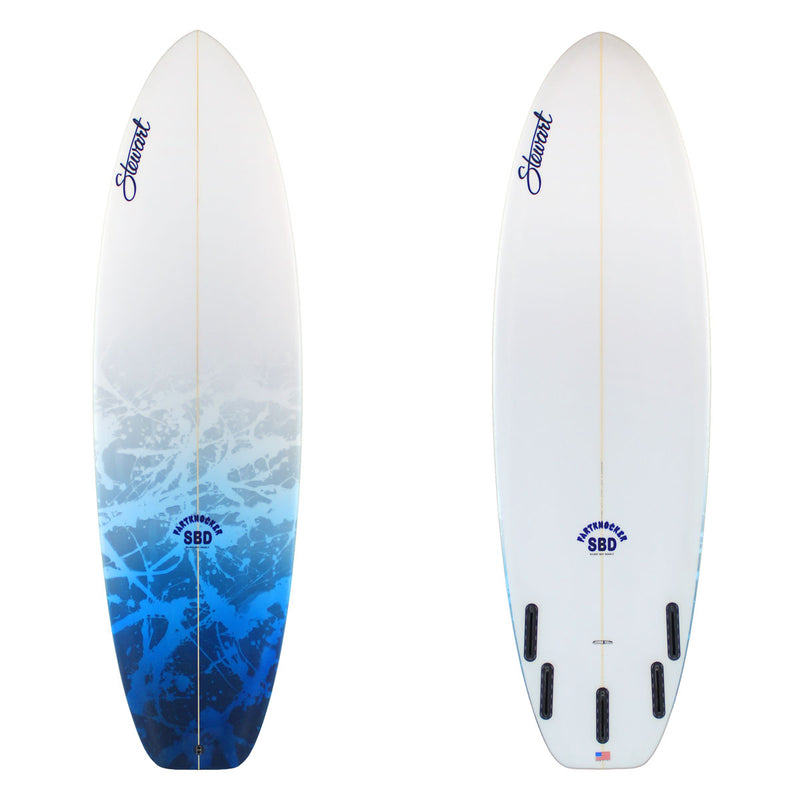 Two surfboards, one with a blue gradient and the other white, on a white background.