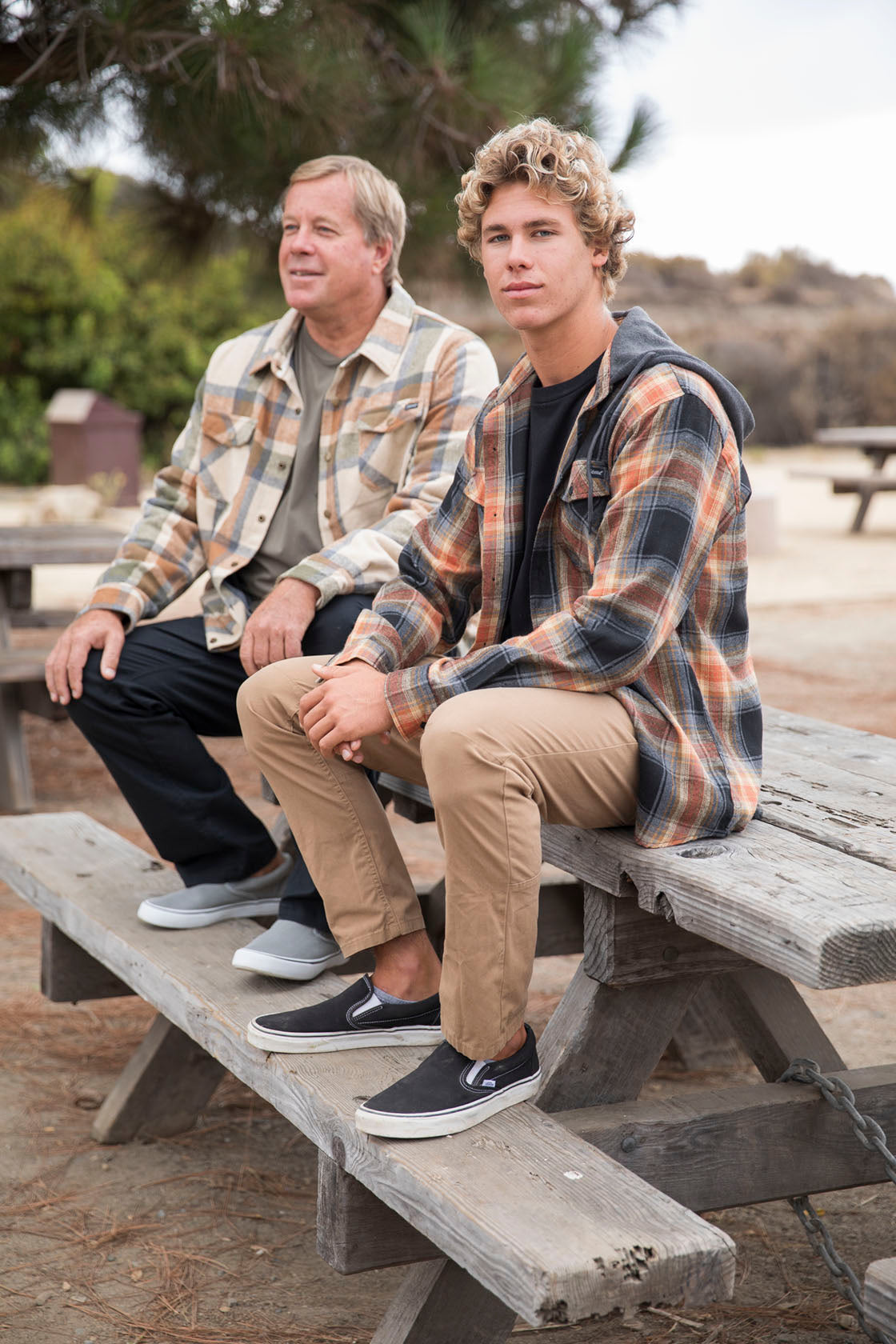 STEWART MILL VALLEY BUTTON-UP FLANNEL HOODY