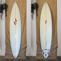 USED Mair gun 9'6" x 21" x 3" all white 5 fin
