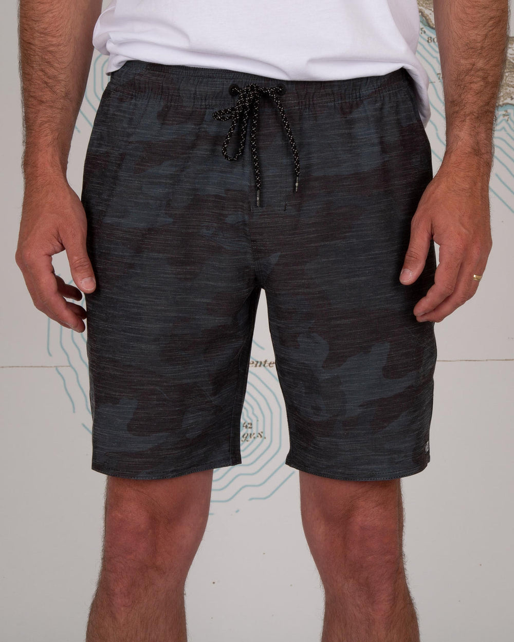 BLACK CAMO