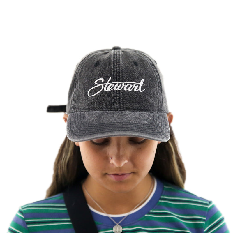 STEWART SCRIPT ACID WASHED DENIM HAT